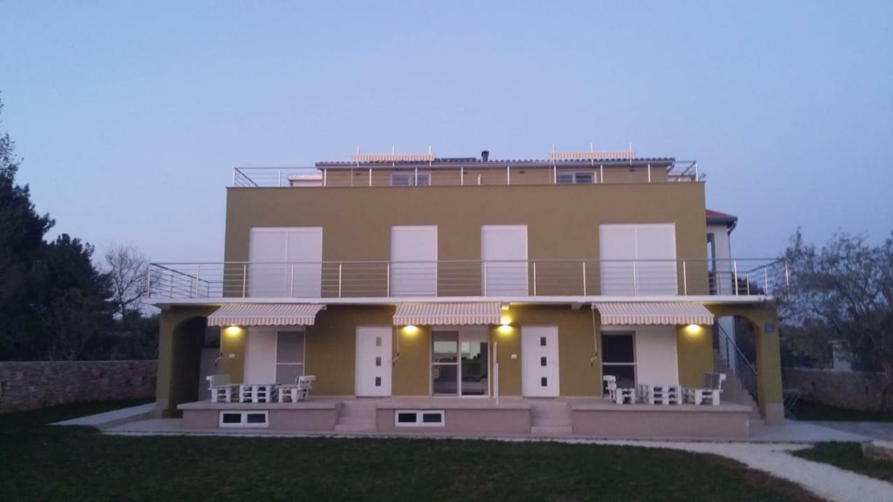 Apartments Nogic Peroj Bagian luar foto